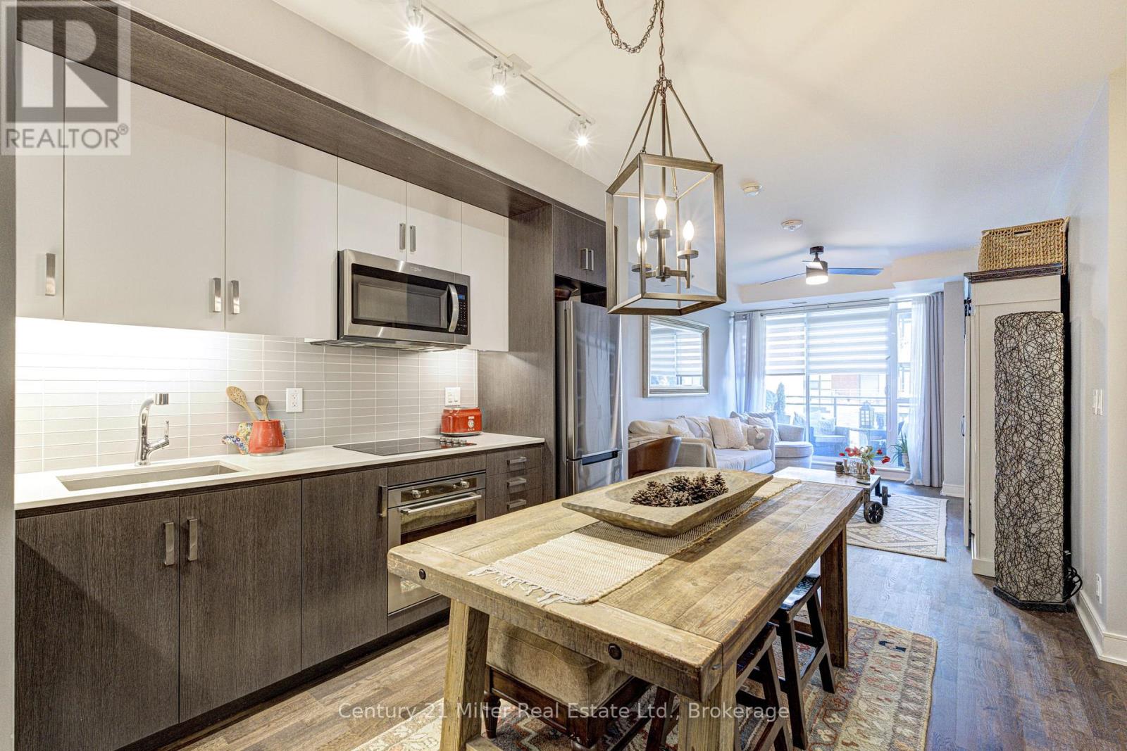 263 - 1575 Lakeshore Road W, Mississauga, Ontario  L5J 0B1 - Photo 5 - W13878388