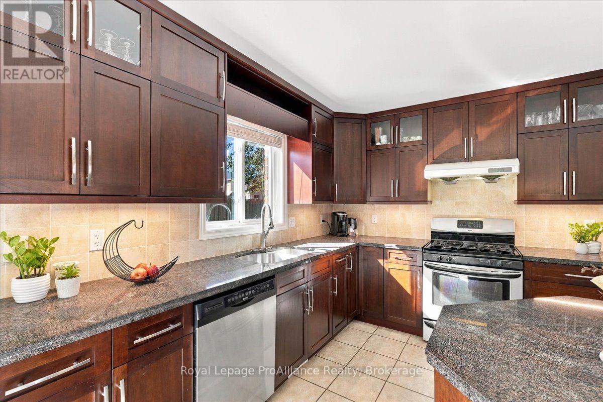24 Bristol Place, Belleville, Ontario  K8N 0M5 - Photo 13 - X13878200