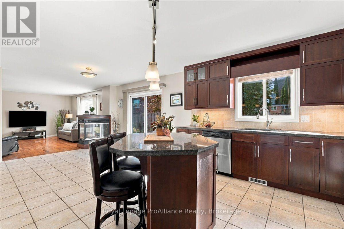 24 Bristol Place, Belleville, Ontario  K8N 0M5 - Photo 14 - X13878200