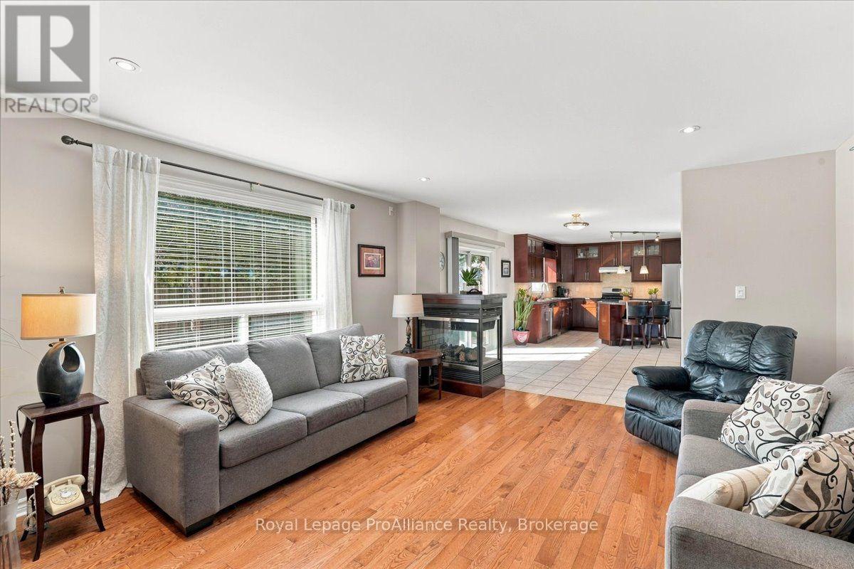 24 Bristol Place, Belleville, Ontario  K8N 0M5 - Photo 17 - X13878200