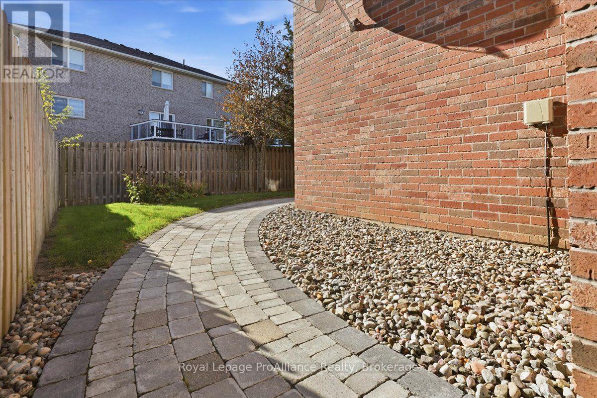24 Bristol Place, Belleville, Ontario  K8N 0M5 - Photo 40 - X13878200