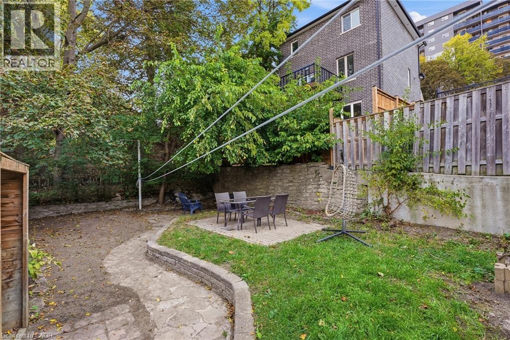 106 Cedar Street S, Kitchener, Ontario  N2G 3L9 - Photo 37 - 40869257