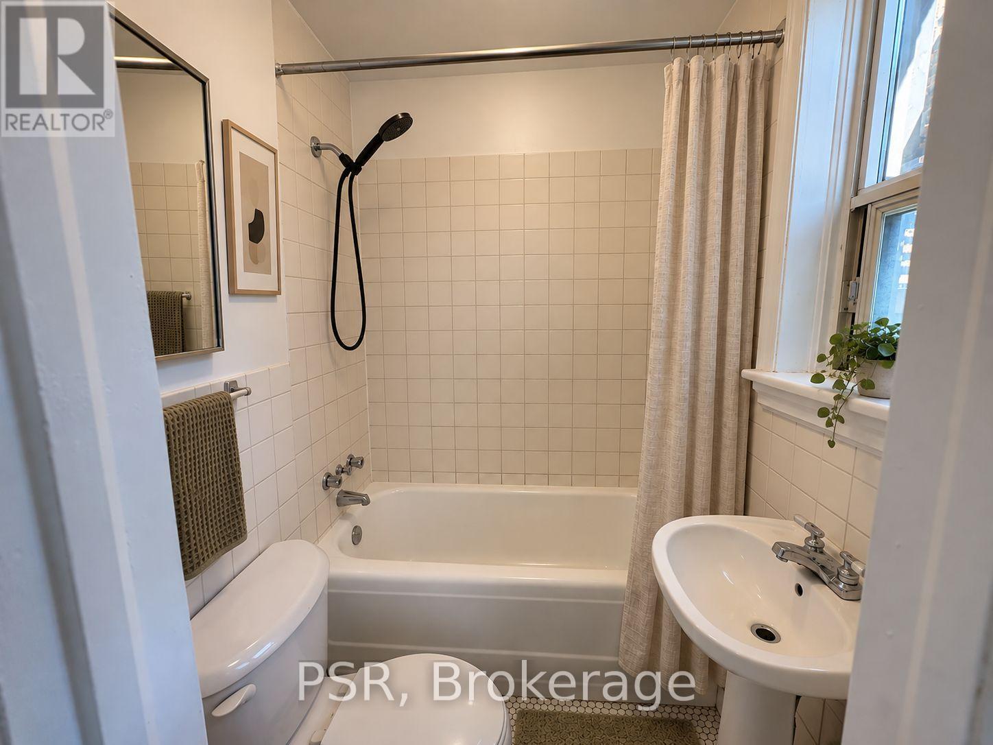 307 - 105 Kenwood Avenue, Toronto, Ontario  M6C 2S1 - Photo 4 - C13878184
