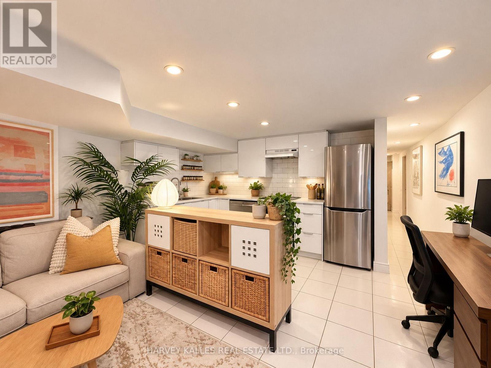 Lower - 183 Westmount Avenue, Toronto, Ontario  M6E 3M6 - Photo 5 - C13878234