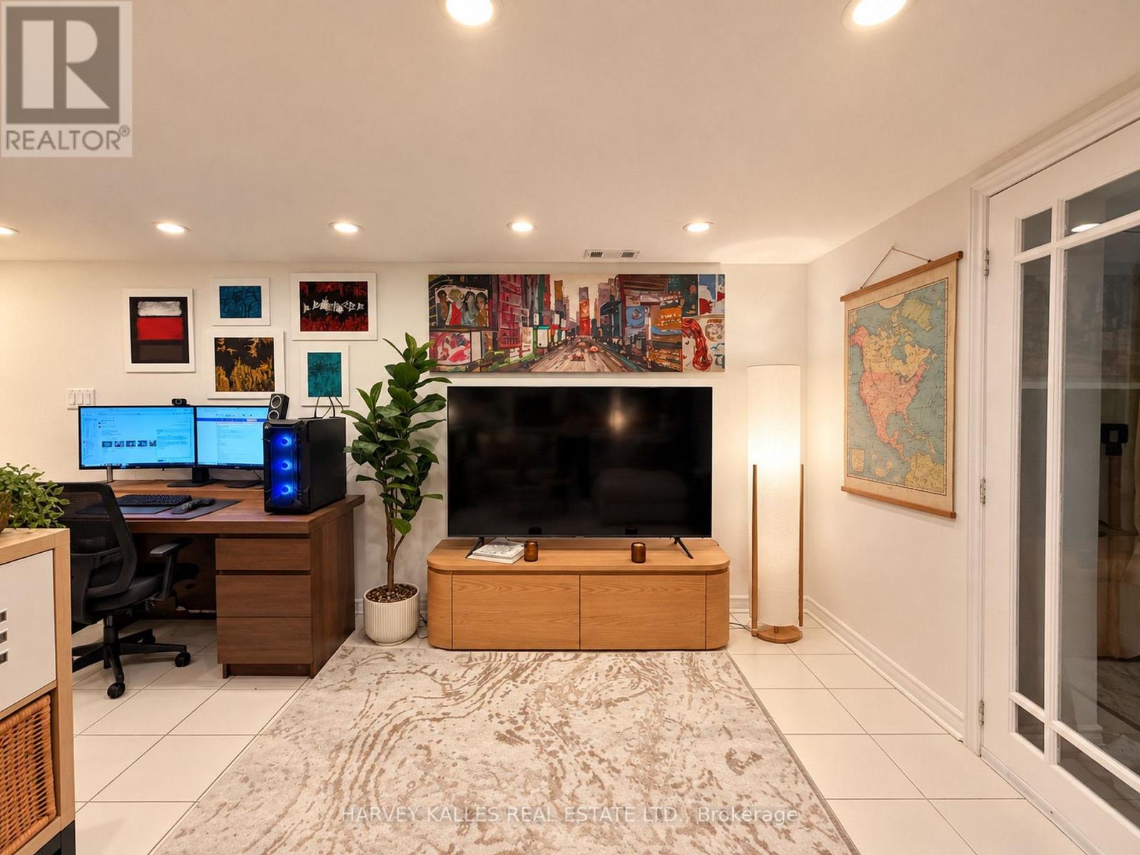Lower - 183 Westmount Avenue, Toronto, Ontario  M6E 3M6 - Photo 6 - C13878234
