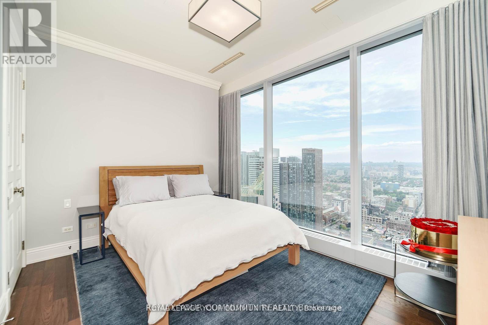 3903 - 183 Wellington Street W, Toronto, Ontario  M5V 0A1 - Photo 13 - C13878370