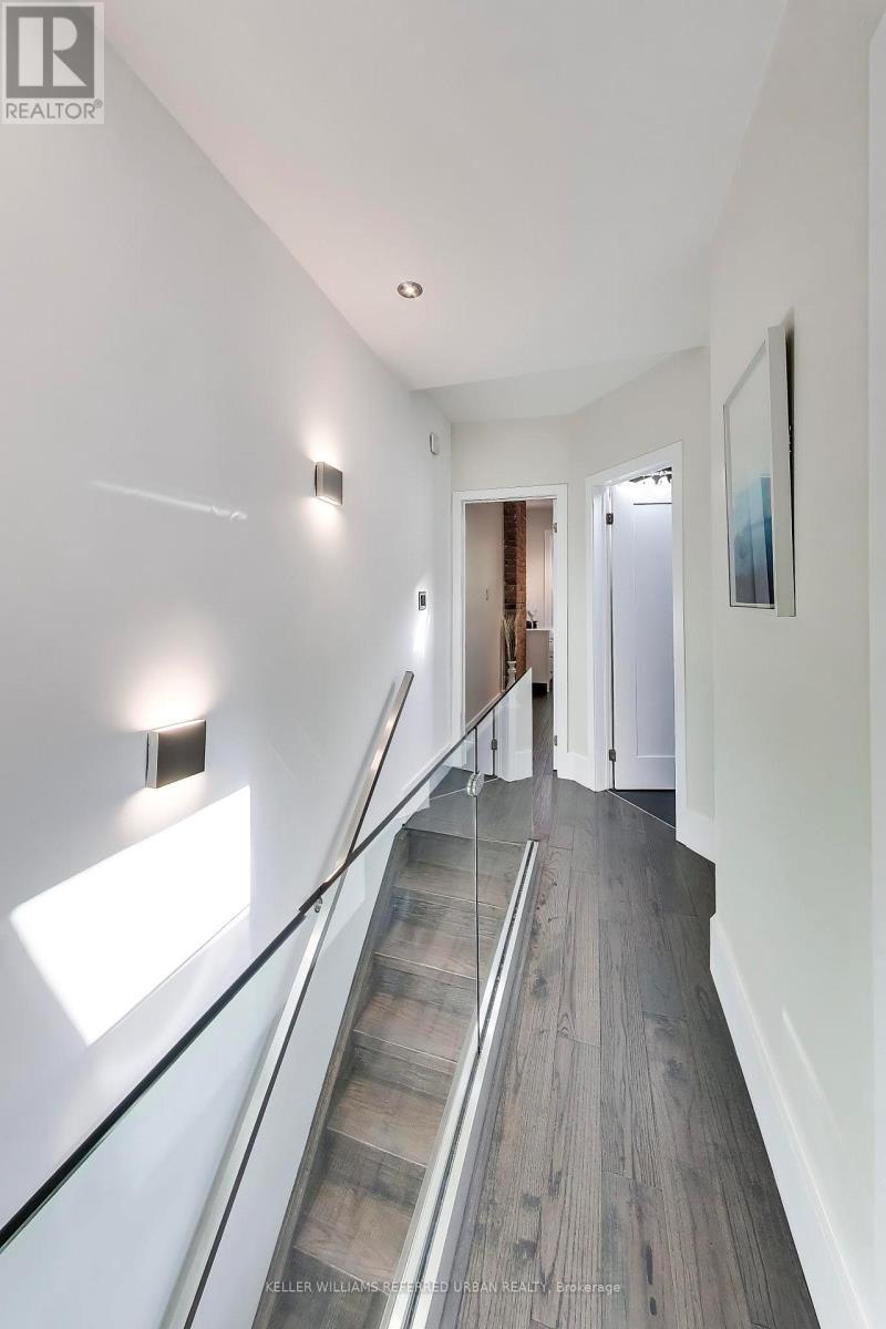 102 Gough Avenue, Toronto, Ontario  M4K 3N8 - Photo 12 - E13878306