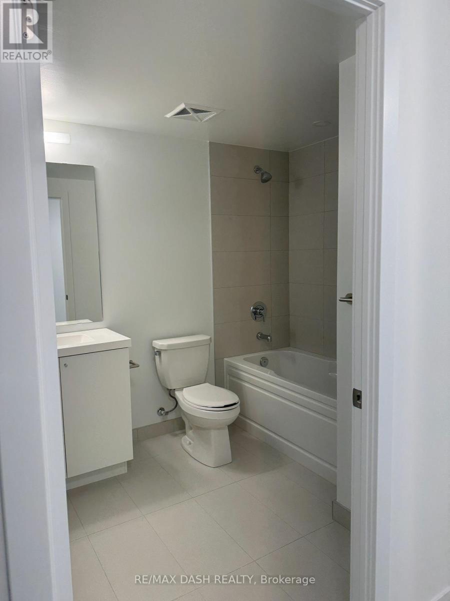 1838 - 2545 Simcoe Street N, Oshawa, Ontario  L1L 0W3 - Photo 3 - E13878338