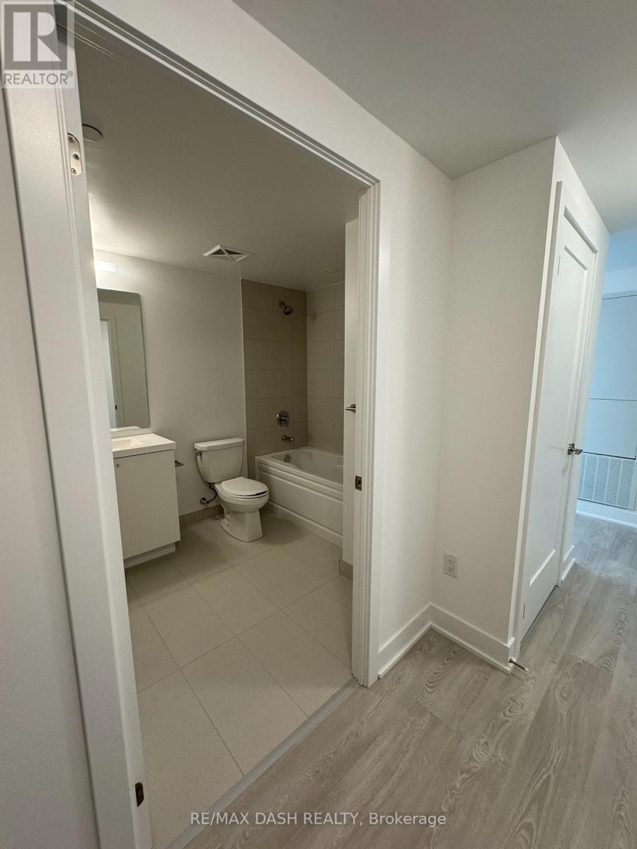 1838 - 2545 Simcoe Street N, Oshawa, Ontario  L1L 0W3 - Photo 4 - E13878338