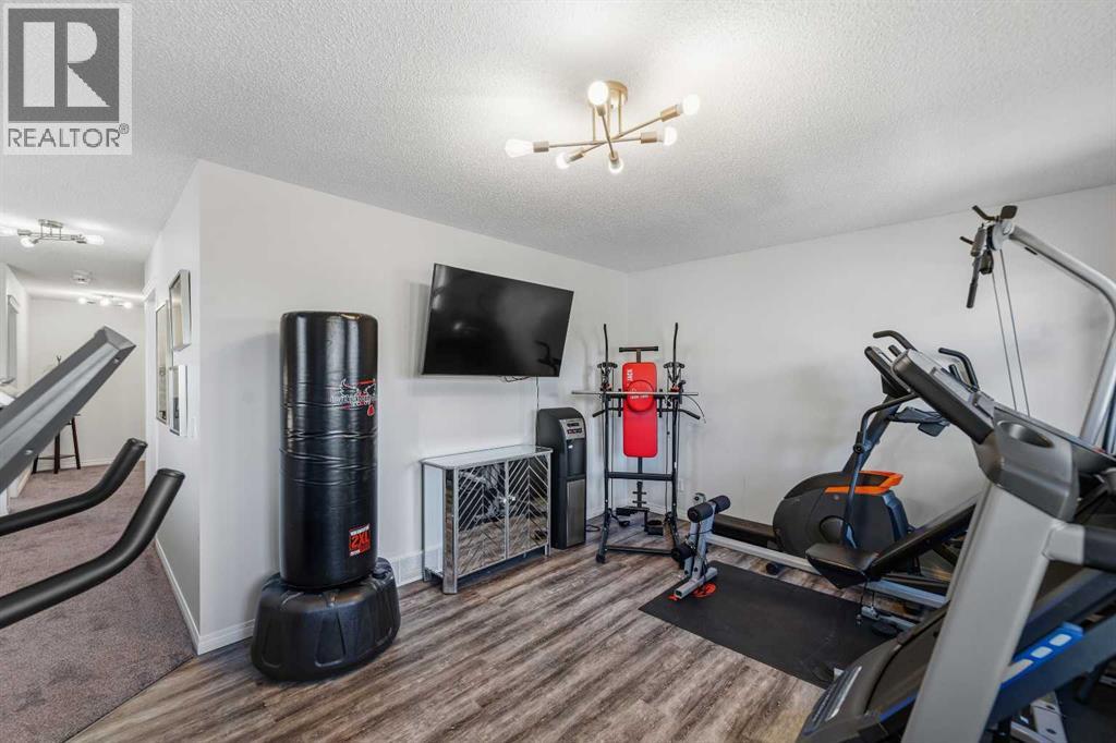 2 Drake Landing Road, Okotoks, Alberta  T1S 2M7 - Photo 36 - A2348875