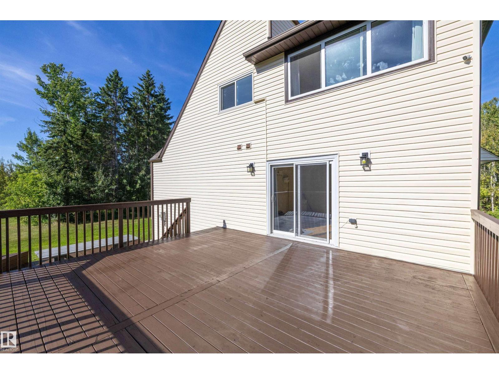 #73 52470 RANGE ROAD 221
