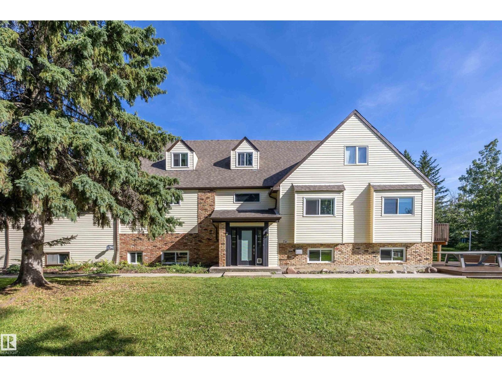 #73 52470 RANGE ROAD 221