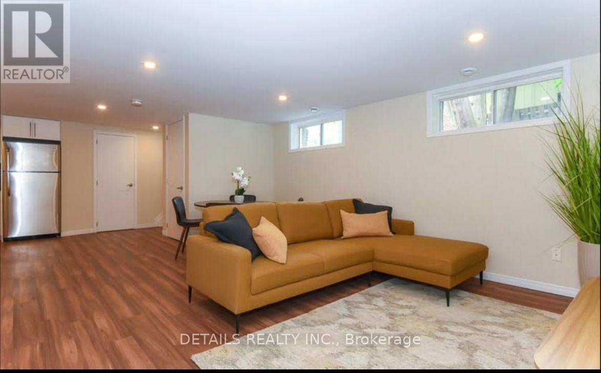 B - 2364 Cheshire Road, Ottawa, Ontario K2C 1G3 - Photo 2 - X13878296