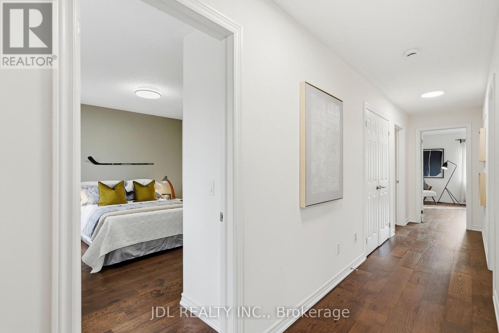 15 Beacon Point Street, Markham, Ontario  L6E 0P3 - Photo 27 - N13878244