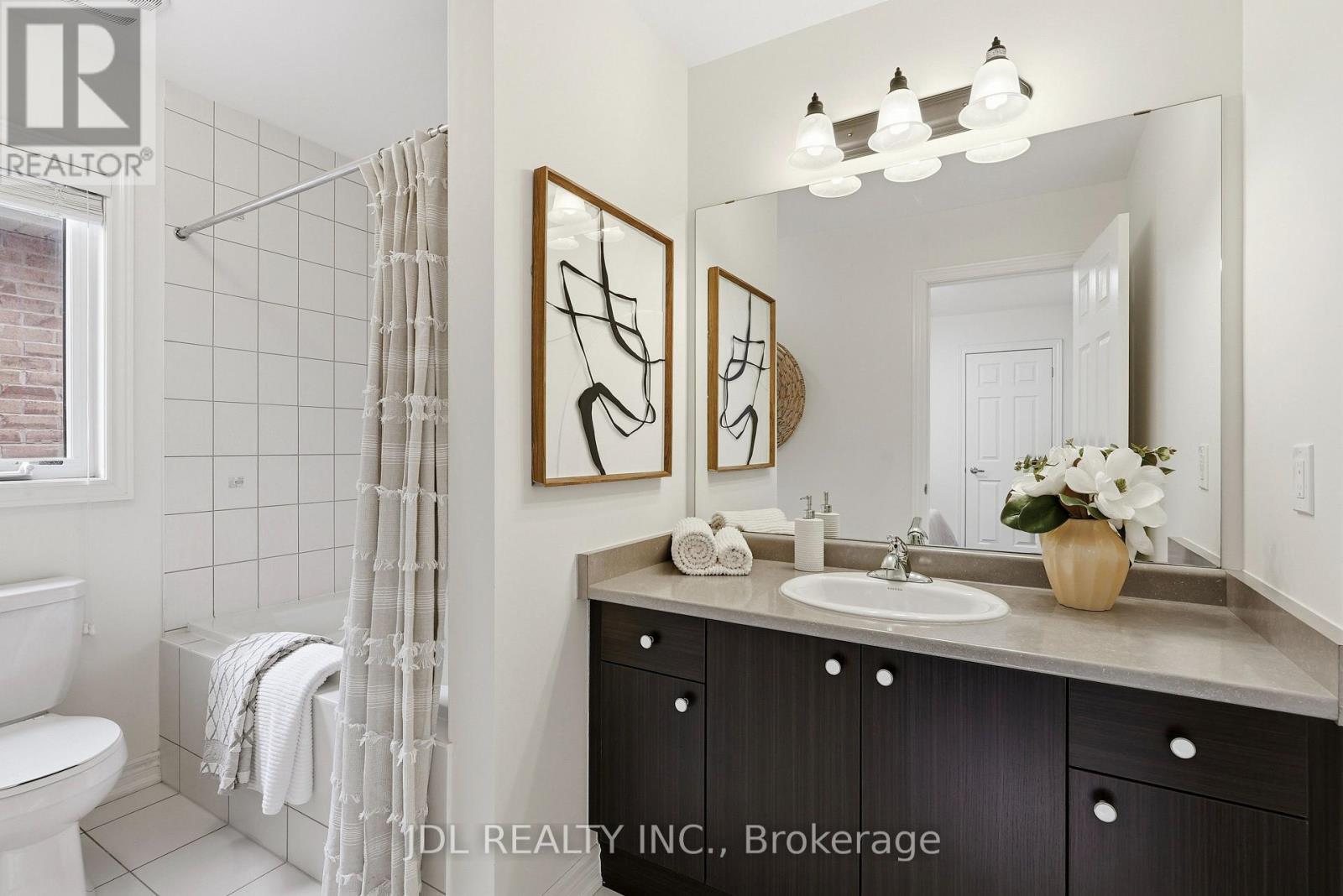 15 Beacon Point Street, Markham, Ontario  L6E 0P3 - Photo 34 - N13878244