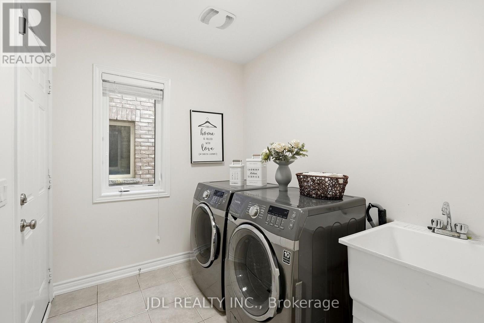 15 Beacon Point Street, Markham, Ontario  L6E 0P3 - Photo 46 - N13878244