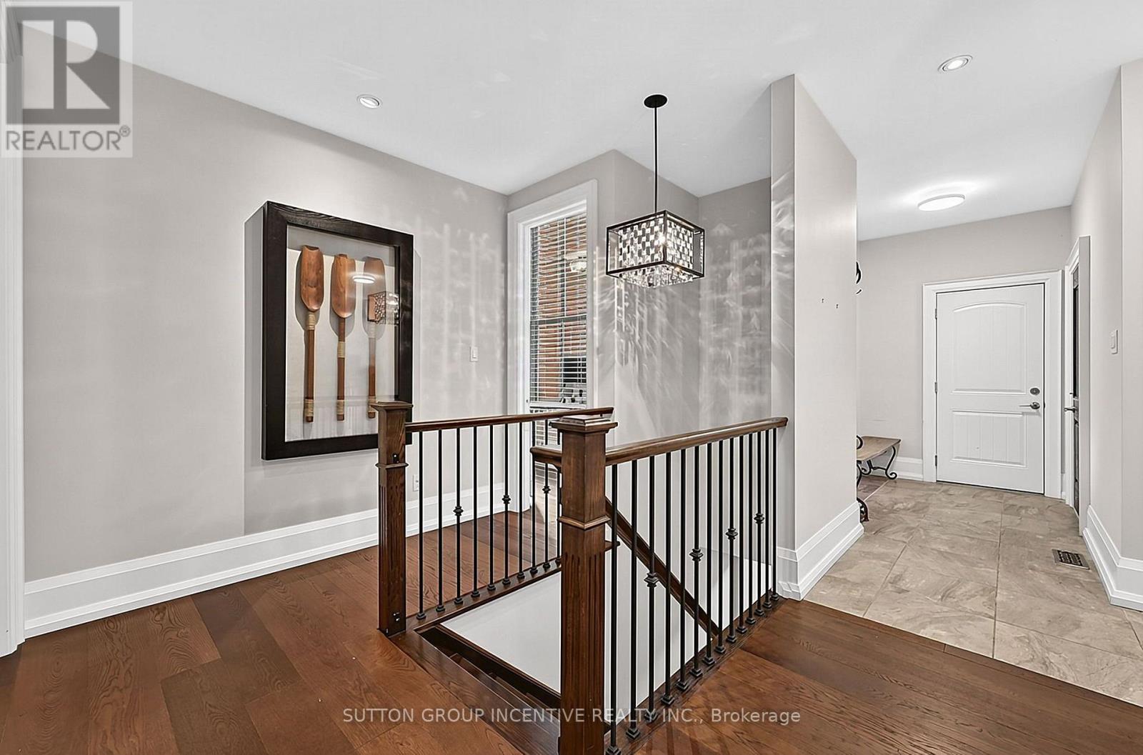 18 Wendat Trail, Springwater, Ontario  L4M 6T4 - Photo 43 - S13878224