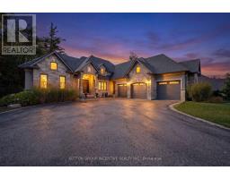 18 WENDAT TRAIL, Springwater, Ontario