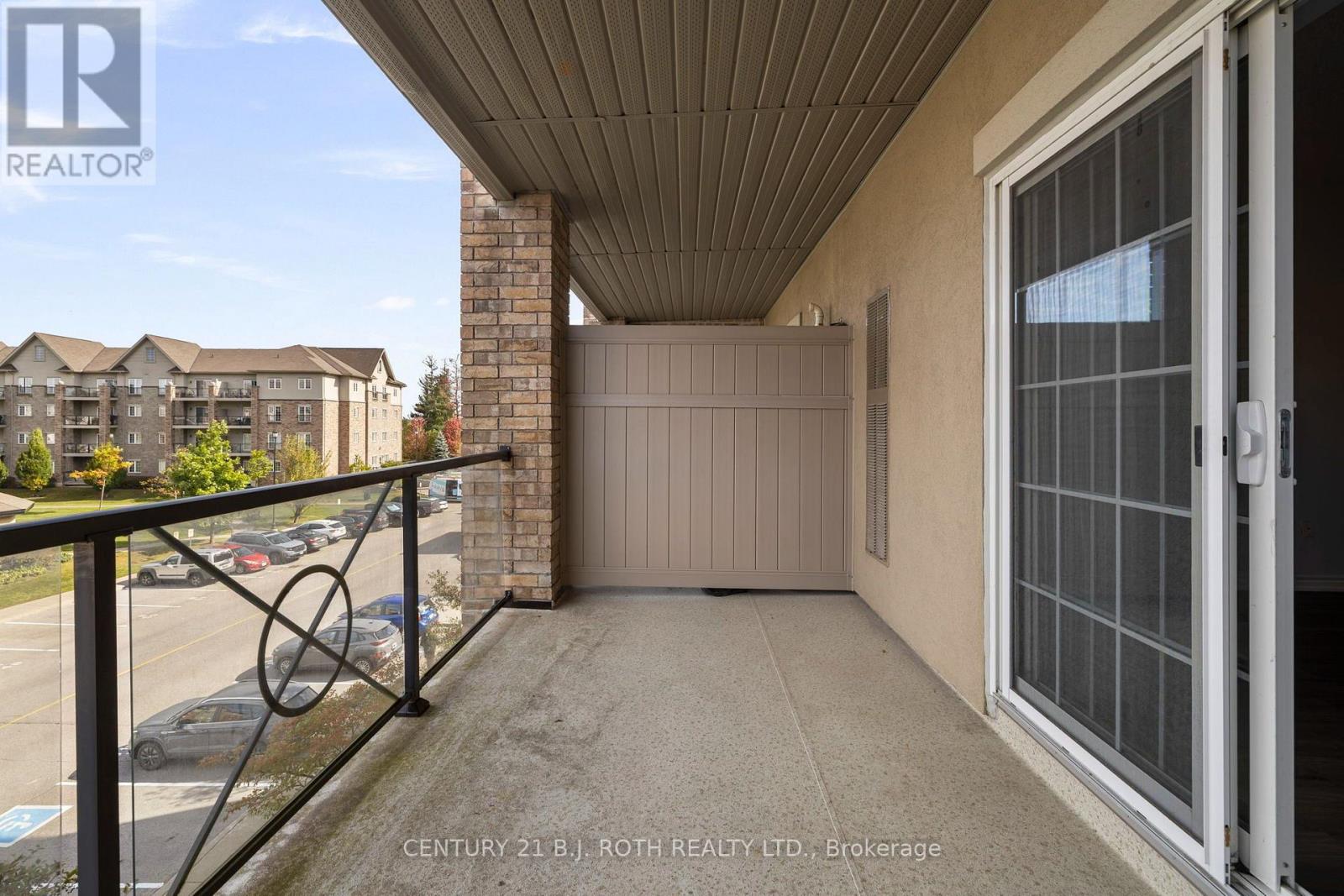 303 - 41 Ferndale Drive S, Barrie, Ontario L4N 5T6 - Photo 13 - S13878258