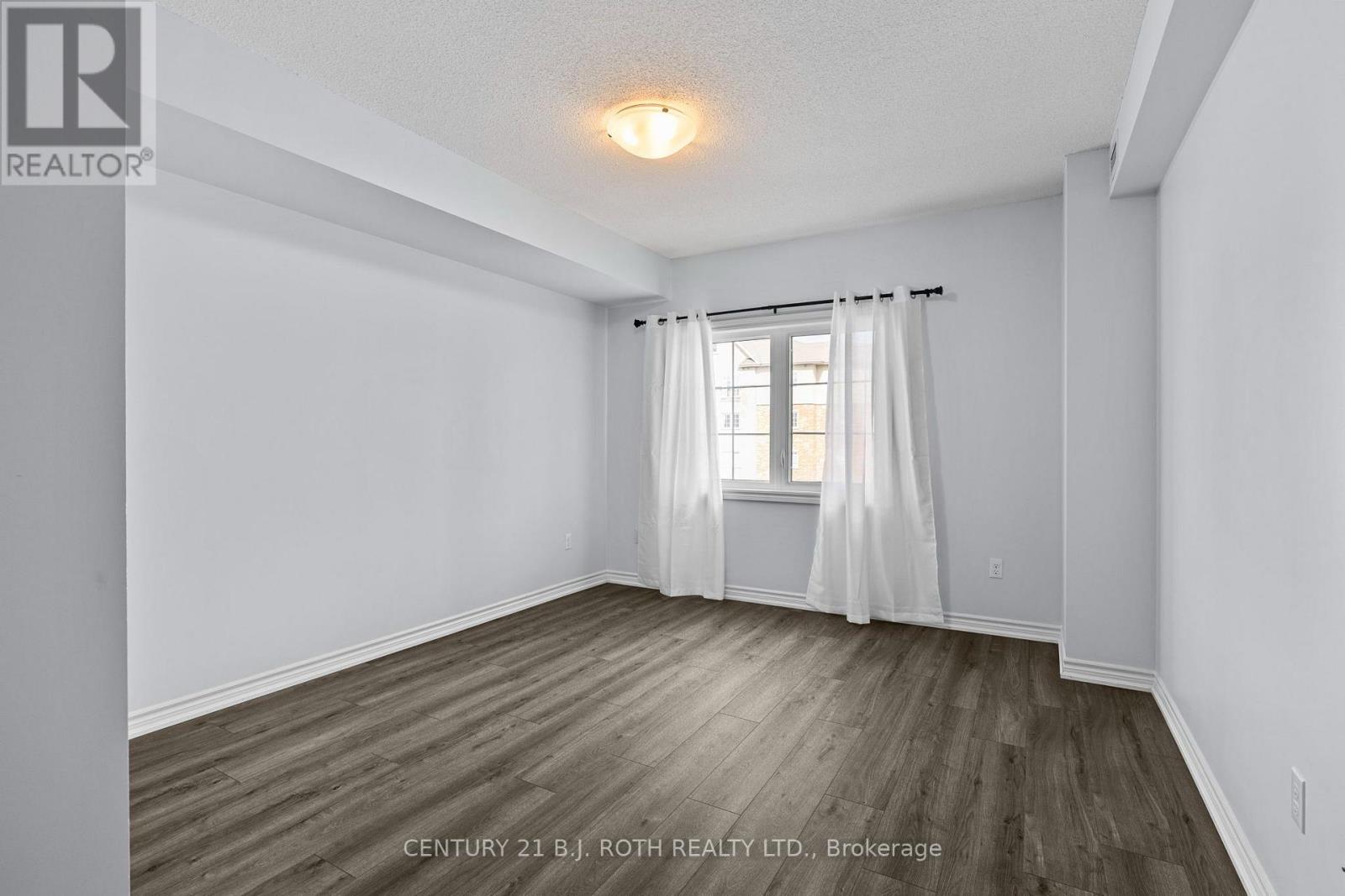 303 - 41 Ferndale Drive S, Barrie, Ontario L4N 5T6 - Photo 9 - S13878258
