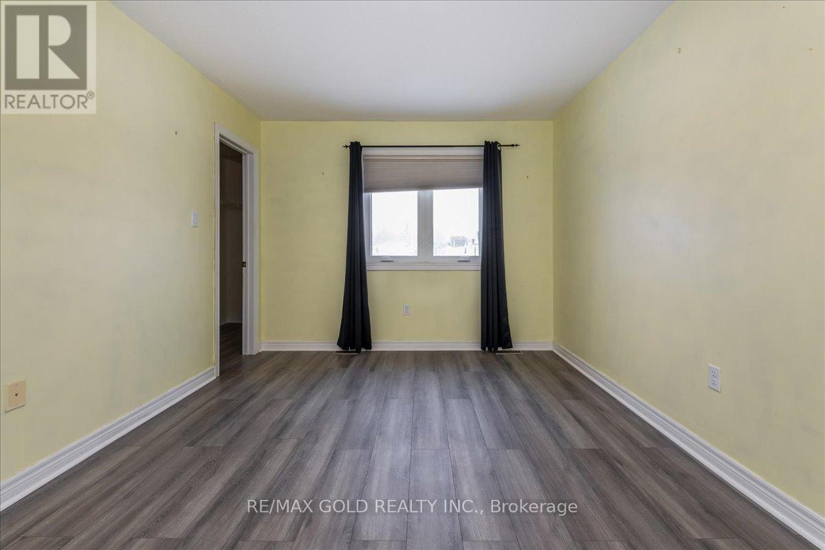 117 Bentley Crescent, Barrie, Ontario  L4N 0Z1 - Photo 10 - S13878282