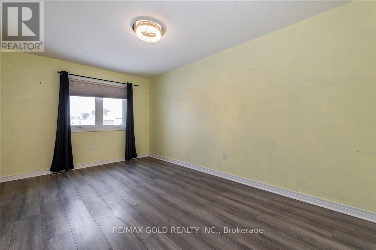 117 Bentley Crescent, Barrie, Ontario  L4N 0Z1 - Photo 9 - S13878282