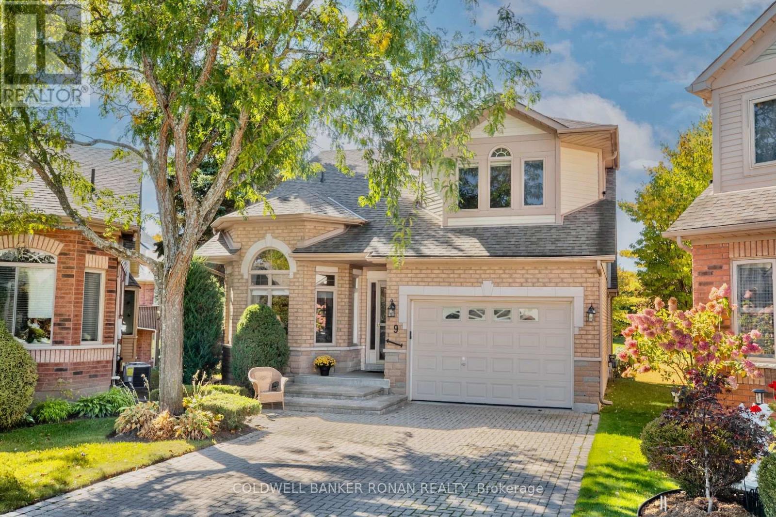 9 Fortuna Circle, New Tecumseth, Ontario  L9R 1Z3 - Photo 2 - N13876314