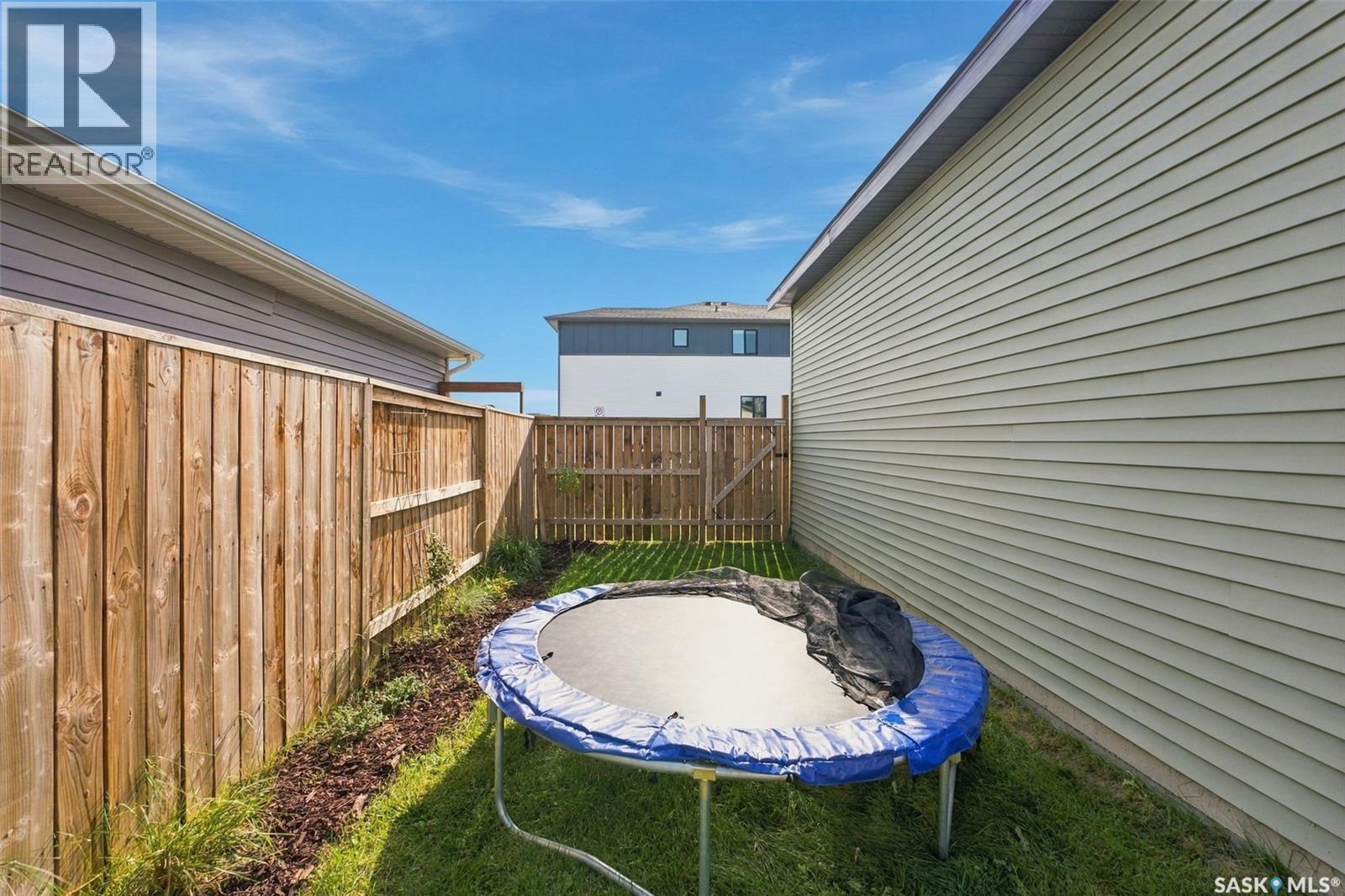 707 Underhill Lane, Saskatoon, Saskatchewan  S7V 0N3 - Photo 41 - SK050731
