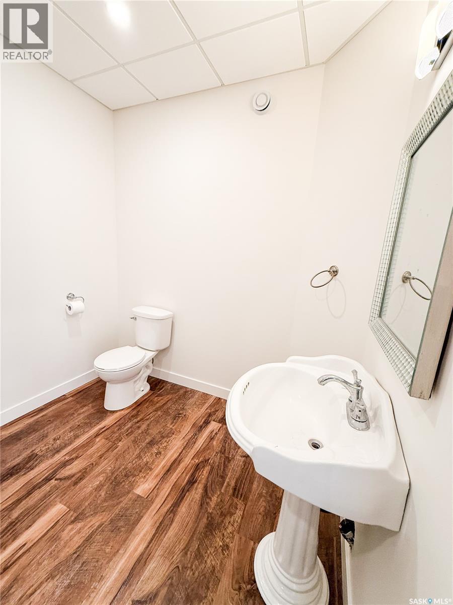 209 2nd Avenue E, Shaunavon, Saskatchewan  S0N 2M0 - Photo 29 - SK050710