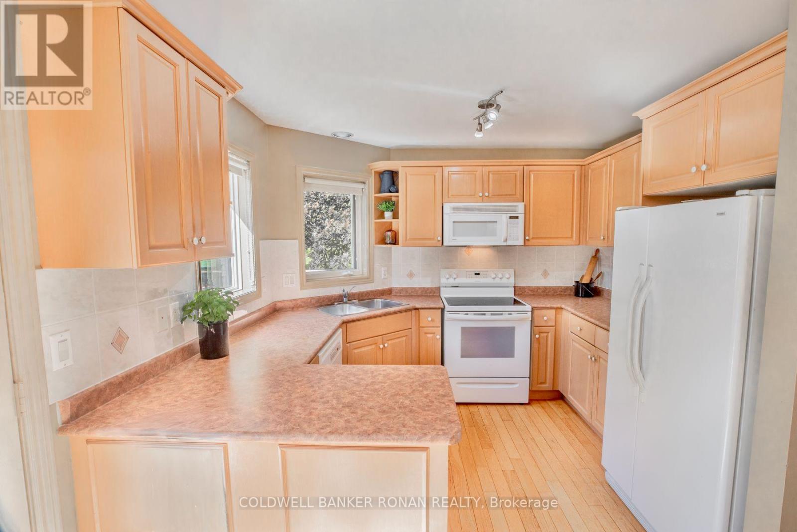 9 Fortuna Circle, New Tecumseth, Ontario  L9R 1Z3 - Photo 13 - N13876314