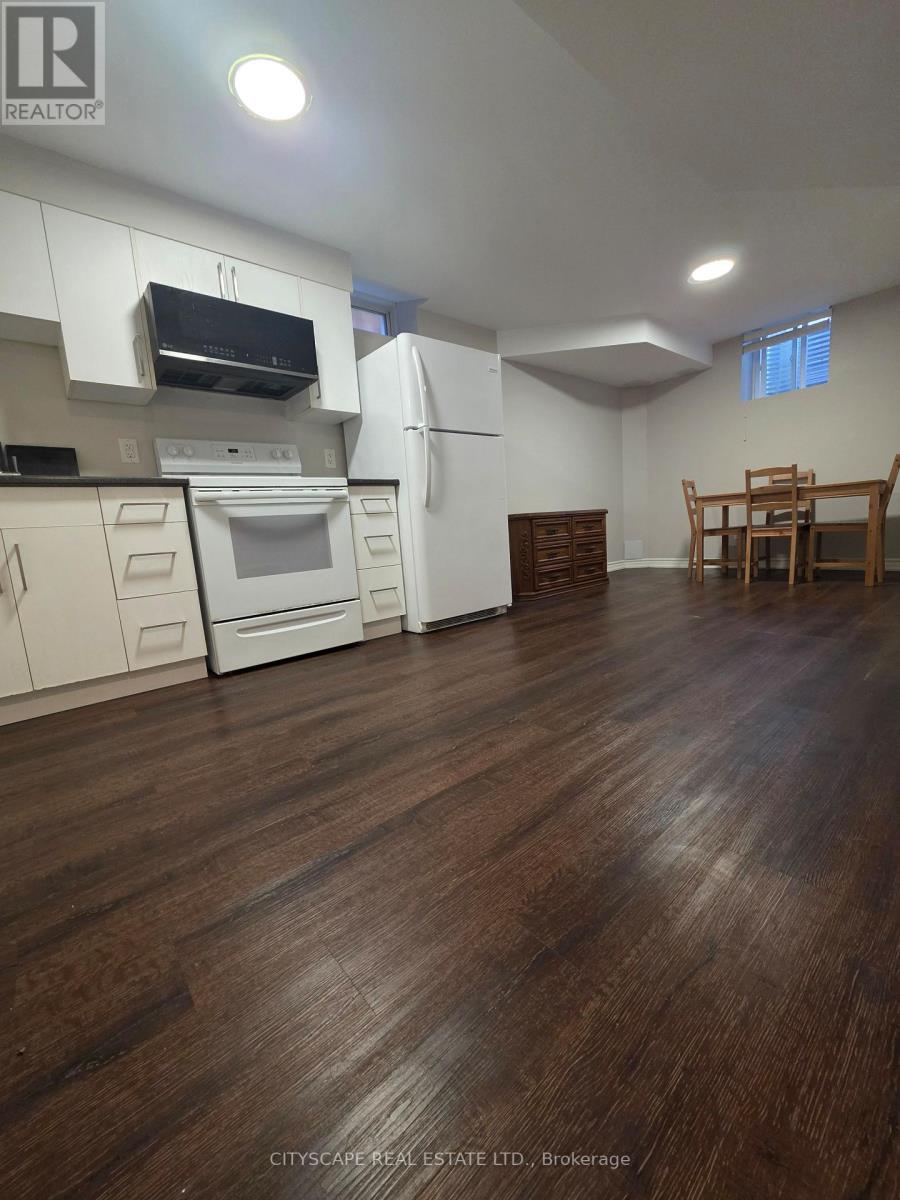 Bsmt - 1209 Sandpiper Road, Oakville, Ontario  L6M 3S3 - Photo 6 - W13649384