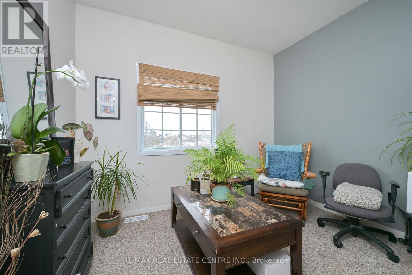 300 A Broadway, Orangeville, Ontario  L9W 1L3 - Photo 14 - W13870140