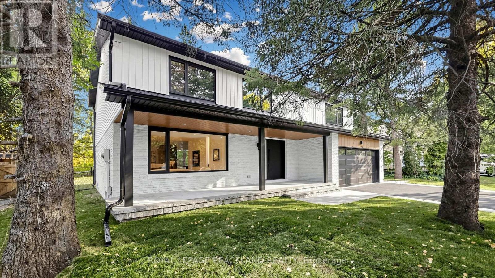 292 Still's Lane, Oakville, Ontario  L6J 5Y5 - Photo 2 - W13878164
