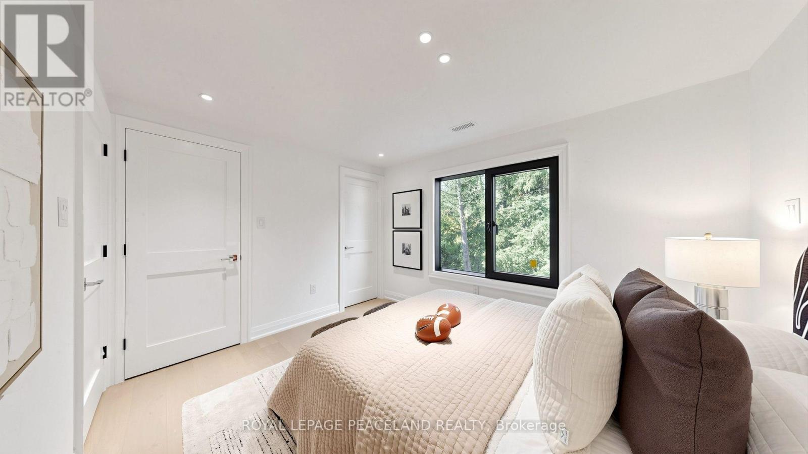 292 Still's Lane, Oakville, Ontario  L6J 5Y5 - Photo 32 - W13878164