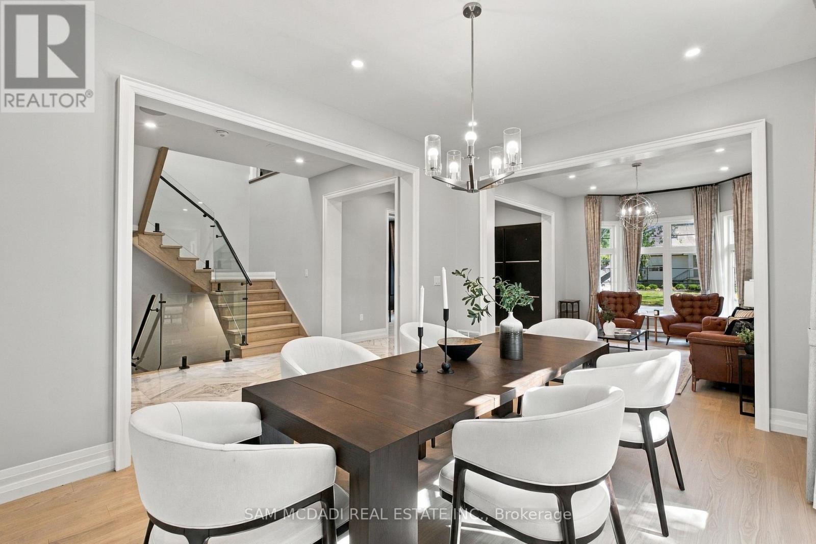 1897 Balsam Avenue, Mississauga, Ontario  L5J 1L3 - Photo 14 - W13878212