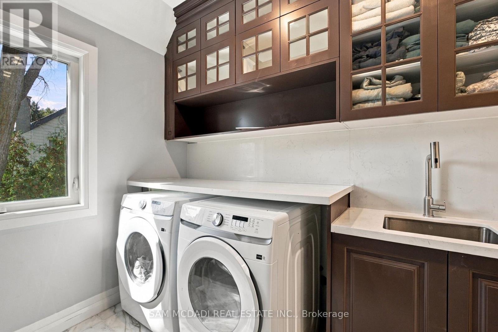 1897 Balsam Avenue, Mississauga, Ontario  L5J 1L3 - Photo 33 - W13878212