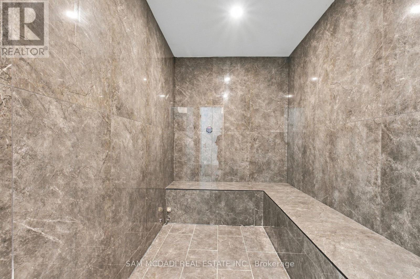 1897 Balsam Avenue, Mississauga, Ontario  L5J 1L3 - Photo 41 - W13878212