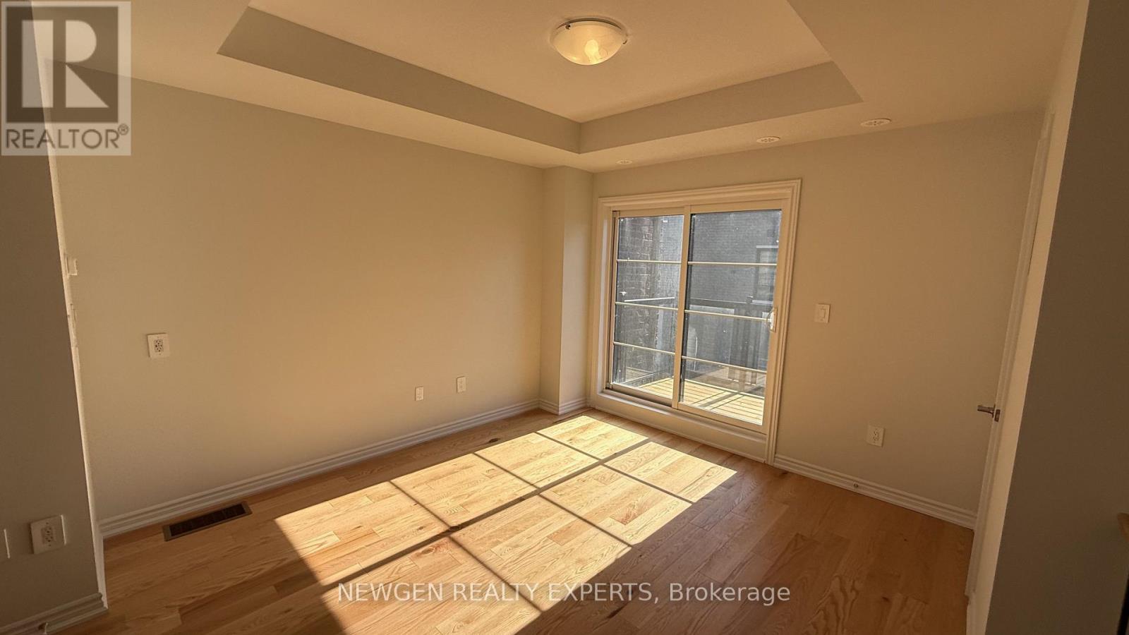 5882 Saigon Street, Mississauga, Ontario  L5V 0E9 - Photo 14 - W13878222