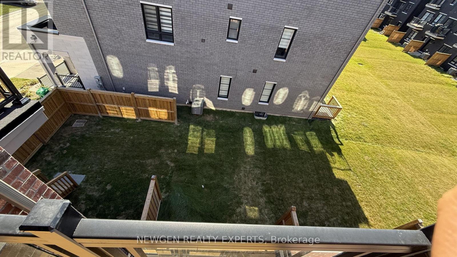 5882 Saigon Street, Mississauga, Ontario  L5V 0E9 - Photo 20 - W13878222
