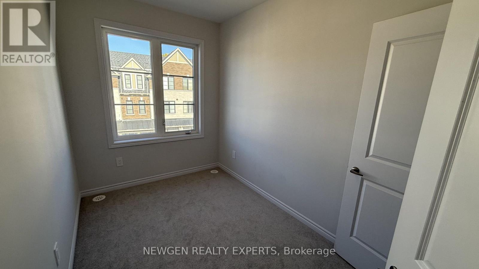 5882 Saigon Street, Mississauga, Ontario  L5V 0E9 - Photo 29 - W13878222