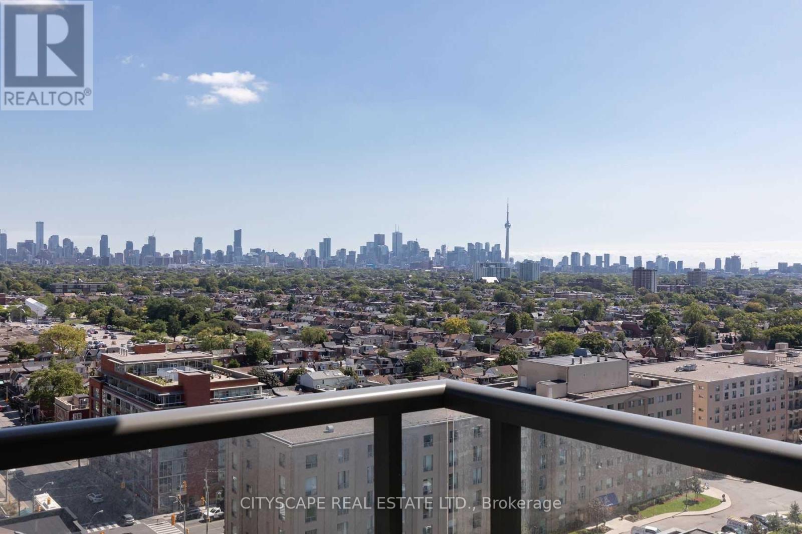 2202 - 1420 Dupont Street, Toronto, Ontario  M6H 4J8 - Photo 8 - W13878238