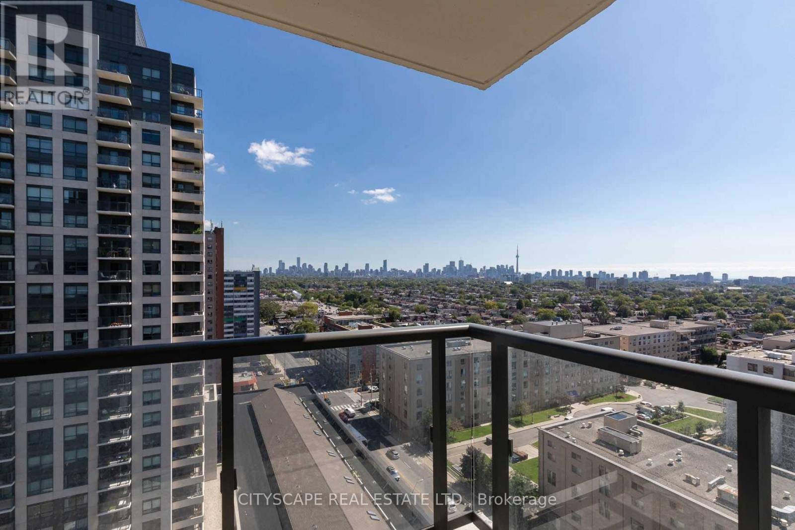 2202 - 1420 Dupont Street, Toronto, Ontario  M6H 4J8 - Photo 9 - W13878238