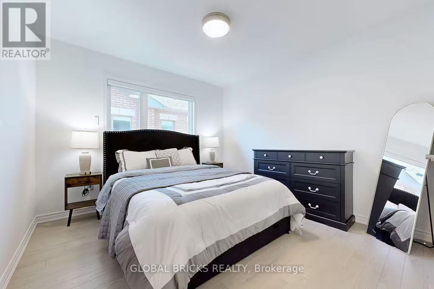 5110 Vetere Street, Mississauga, Ontario  L5M 2S8 - Photo 6 - W13878252