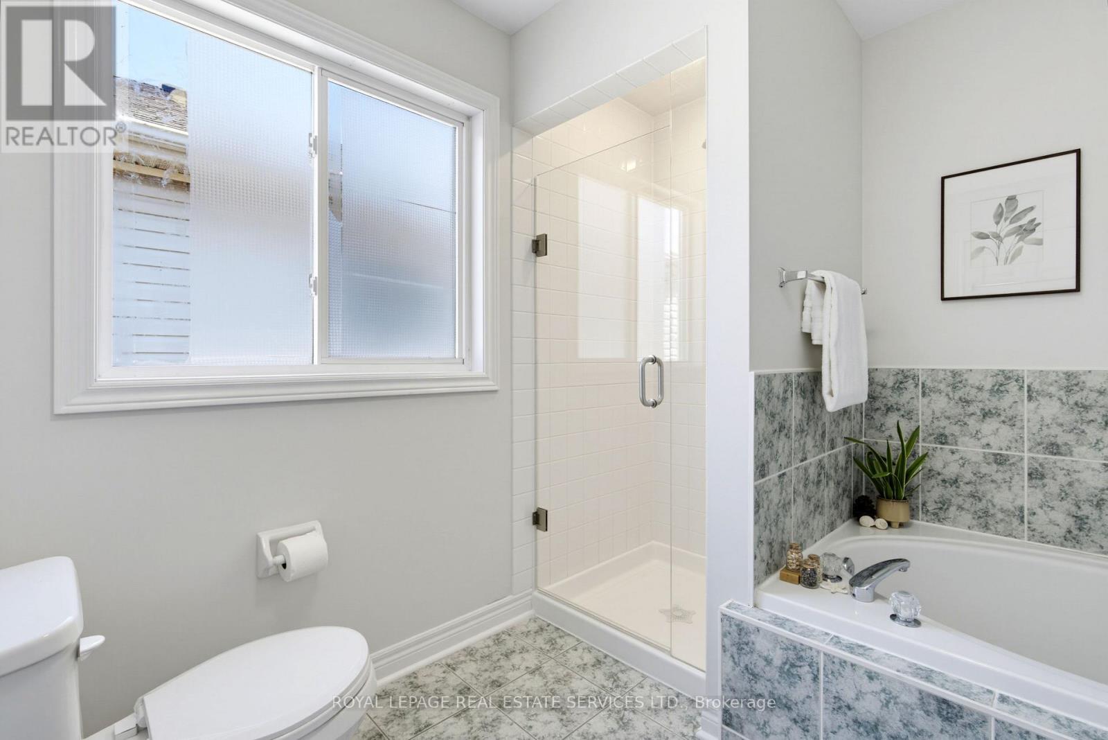 5582 Kimmeridge Gate, Mississauga, Ontario  L5M 6B3 - Photo 26 - W13878286
