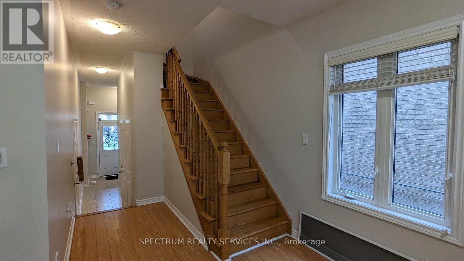 1267 Sim Place, Milton, Ontario  L9T 7C7 - Photo 7 - W13878334