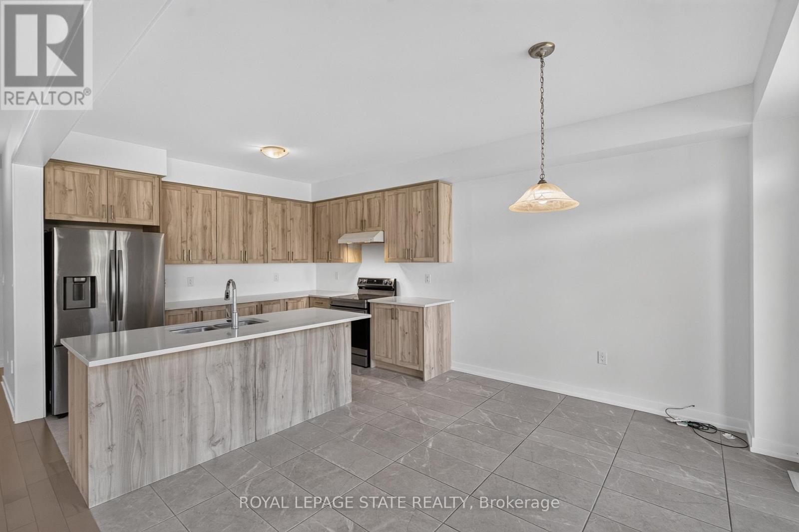 57 Wintergreen Crescent, Haldimand, Ontario  N3W 0H5 - Photo 12 - X13878198