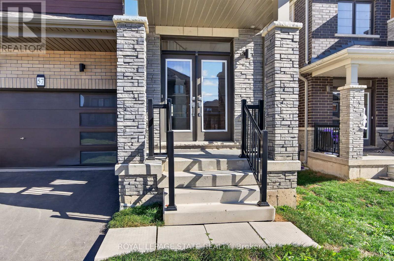57 Wintergreen Crescent, Haldimand, Ontario  N3W 0H5 - Photo 4 - X13878198