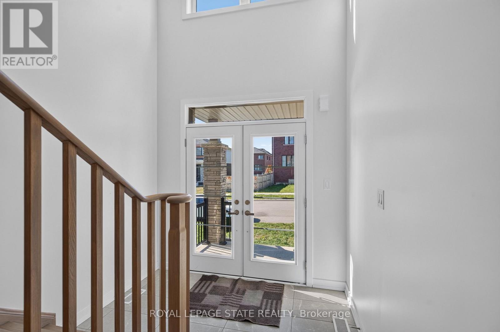 57 Wintergreen Crescent, Haldimand, Ontario  N3W 0H5 - Photo 5 - X13878198