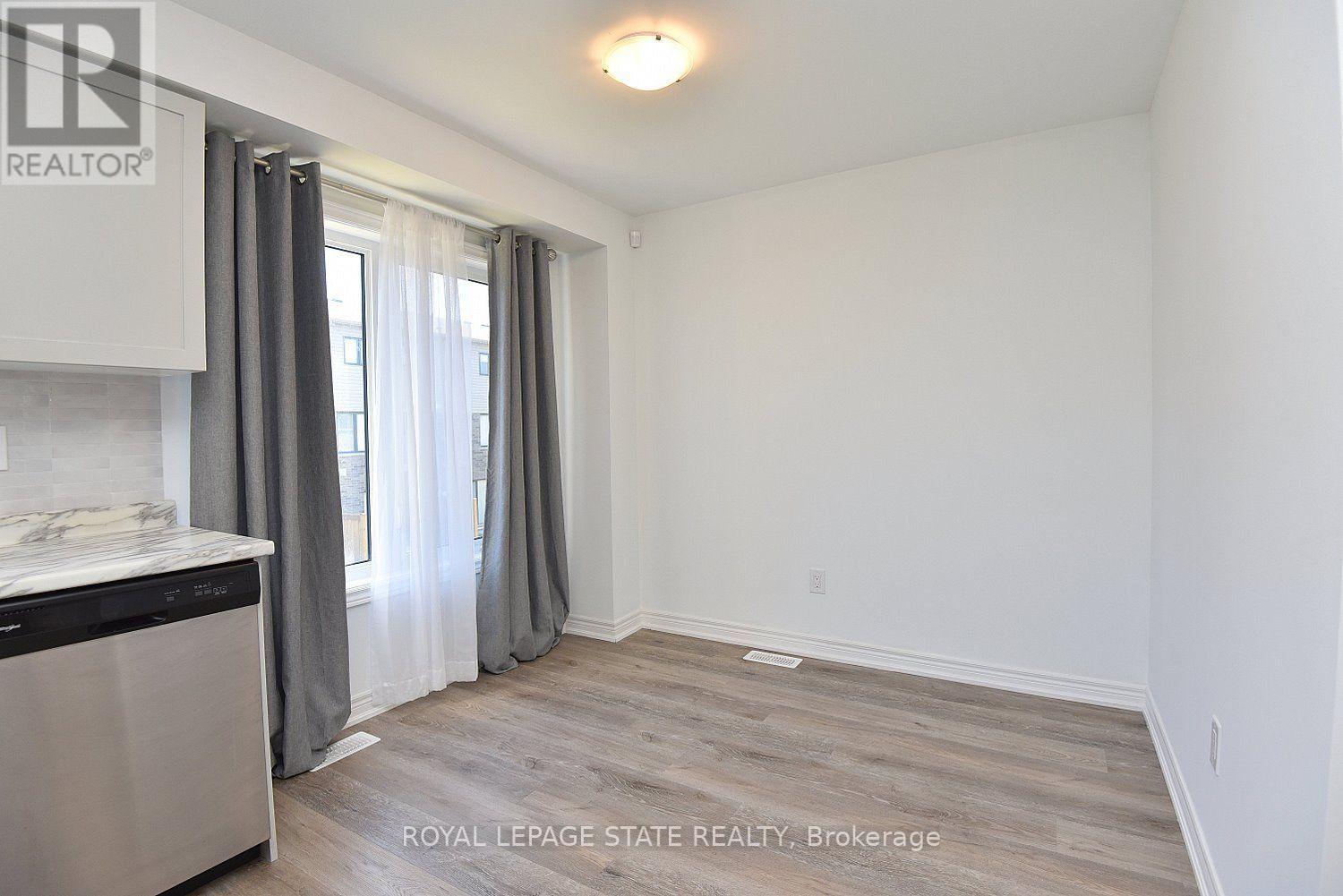 19 Radison Lane, Hamilton, Ontario  L8H 0B5 - Photo 12 - X13878342