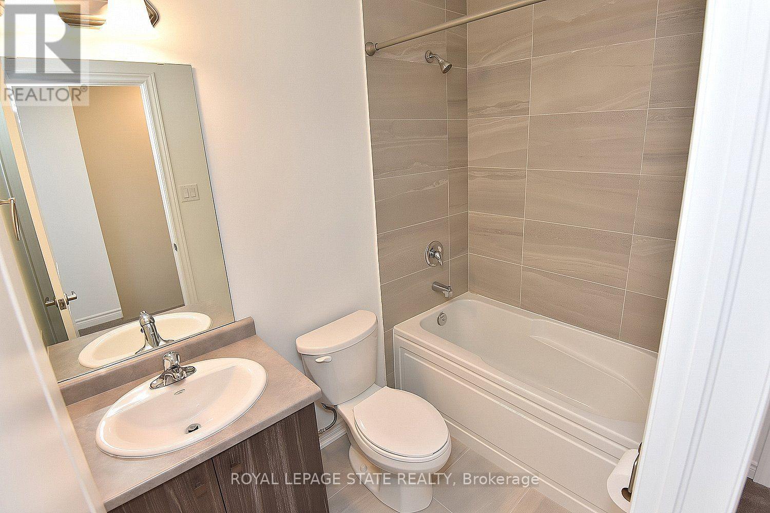 19 Radison Lane, Hamilton, Ontario  L8H 0B5 - Photo 37 - X13878342
